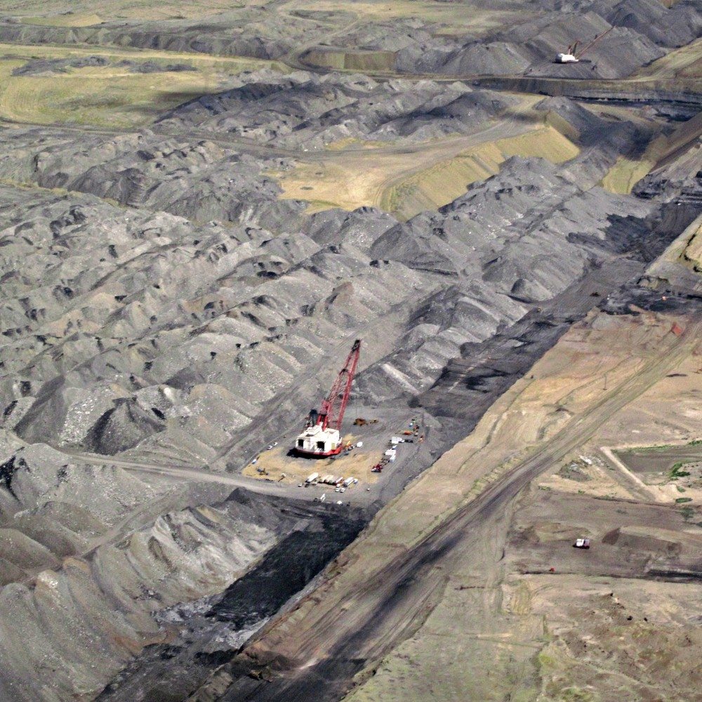 Four Corners Power Plant and Navajo Mine