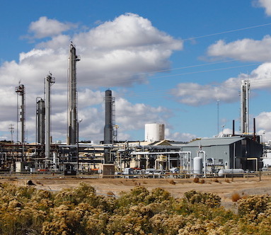 picture of natural gas plant